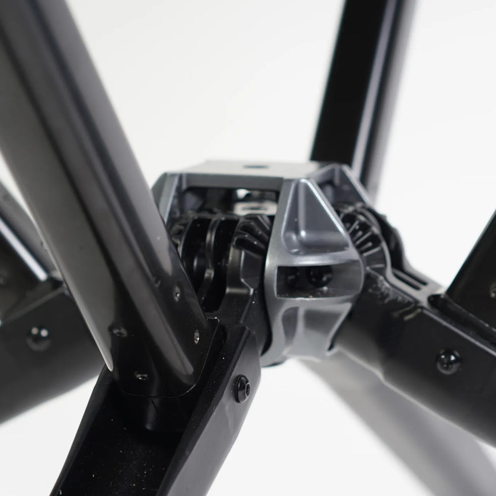 Cliq Lounge Magiq™ Hub